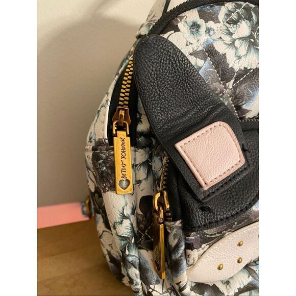 Betsey Johnson Small Backpack Dog floral black grey blue white bag - Picture 3 of 8